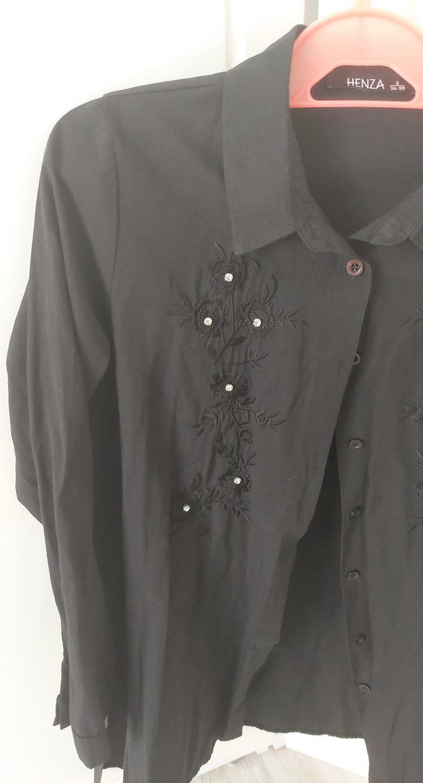 Düğmeli Siyah Kadın Keten Gömlek - Görsel 3