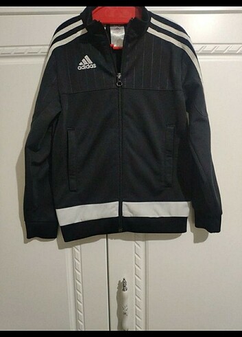 Adidas yazlık mont
