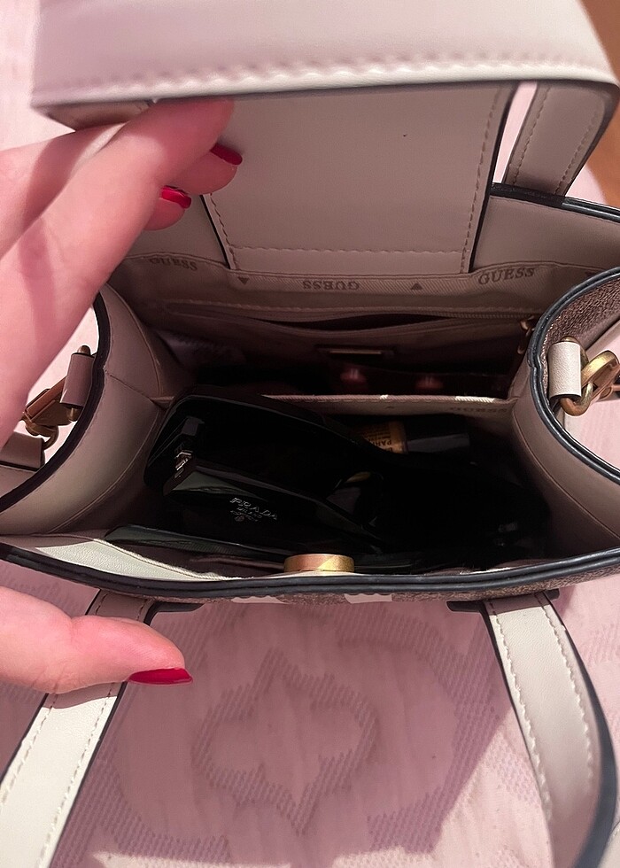 Guess çanta - Görsel 4