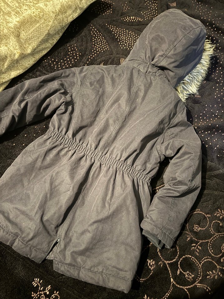 Kürklü Kapüşonlu Kız Çocuk Kaban - Görsel 2