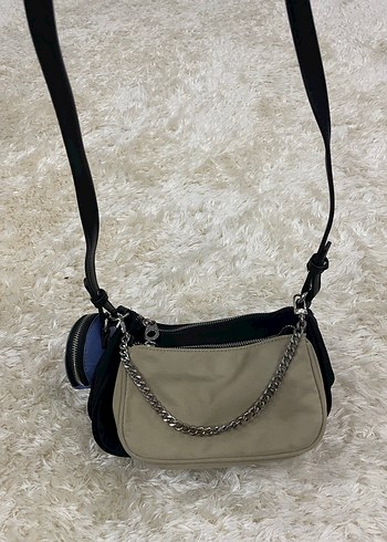 Stradivarius  Bej Renkli Zincir Detaylı Kadın Çanta - Görsel 3