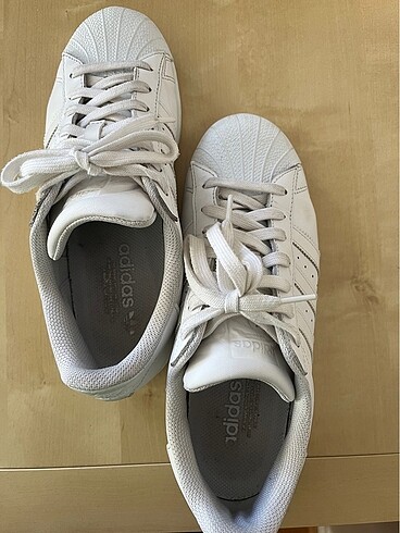 40 Beden Adidas Spor Ayakkabı