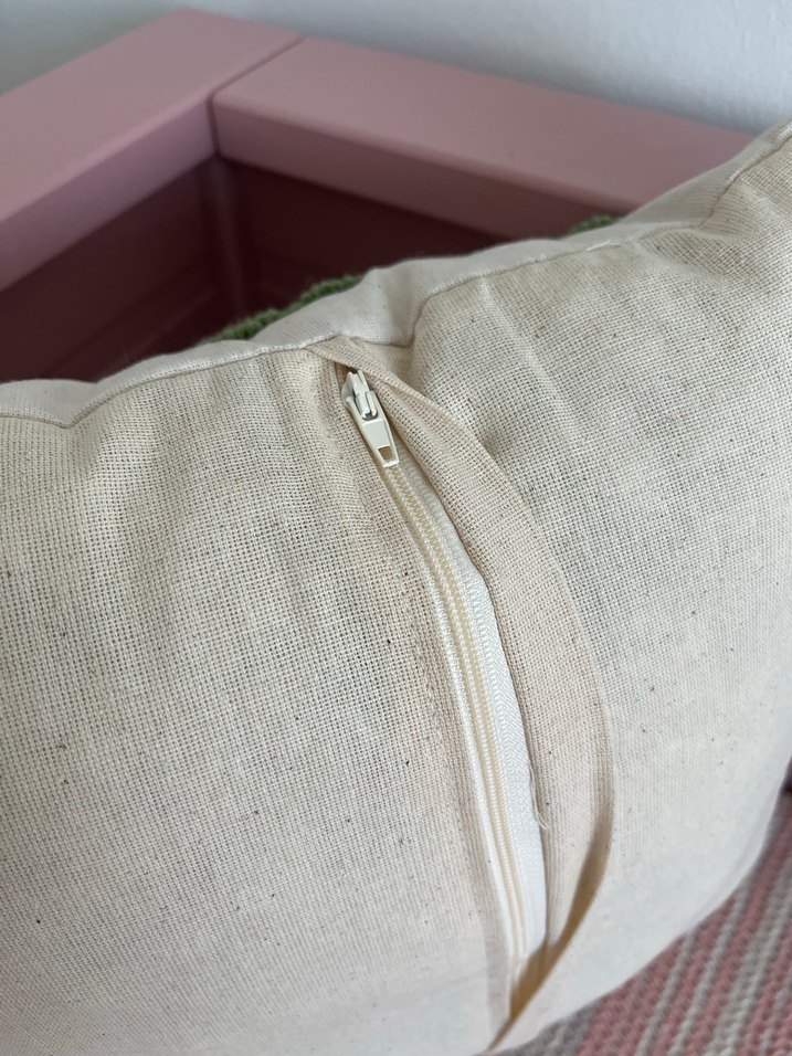 Kiraz Desenli Punch Yastık - Görsel 5