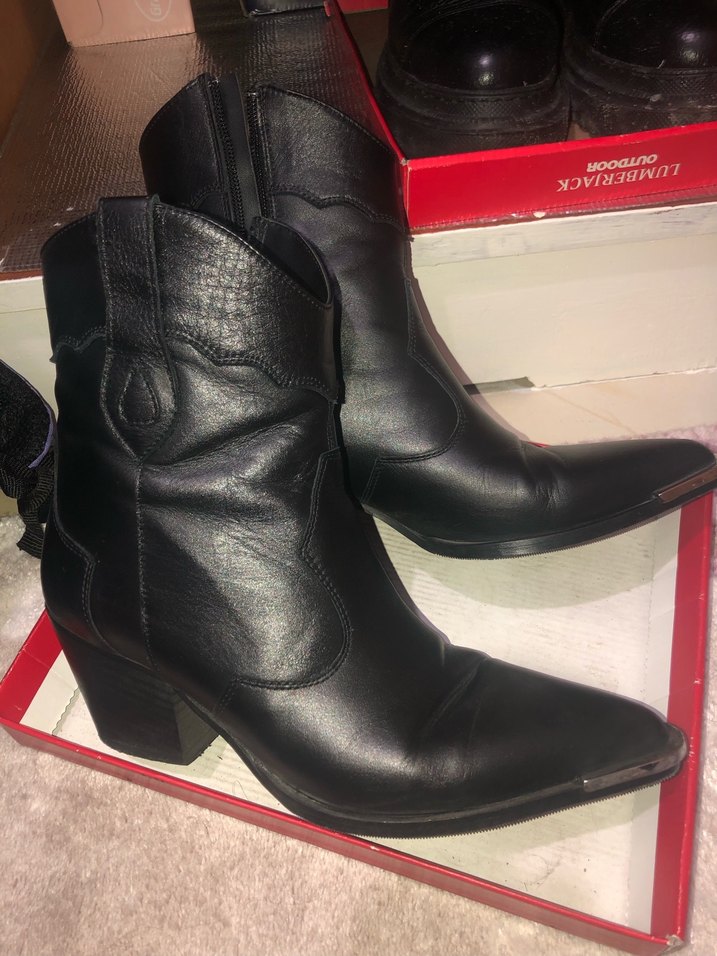 Siyah Deri Topuklu Kadın Bot - Görsel 2