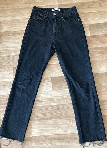 Zara Mom Jean