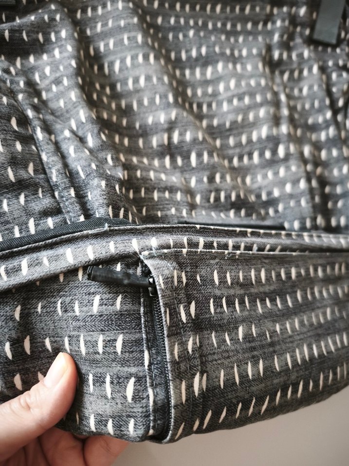 Siyah-Gri Bebek Taşıyıcı - Görsel 4