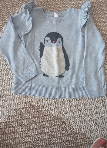 H&M 3 ile 4 yas araligi temiz sweatler
