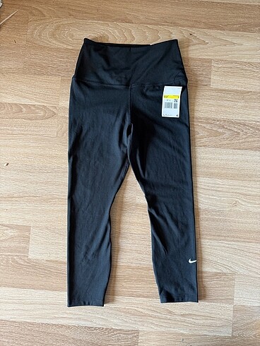 Nike tayt
