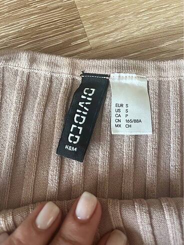 H&M H&m divided üst
