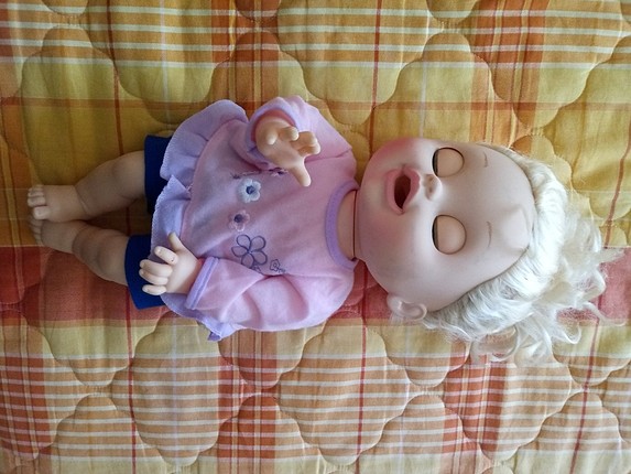 Babyliss baby alive konuşan mama yiyen