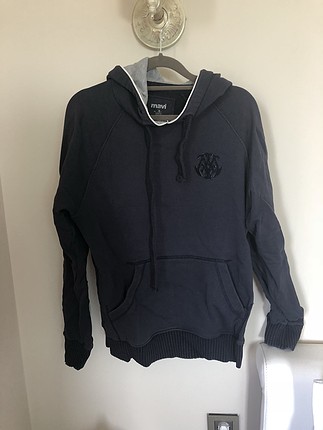 Mavi kapşonlu sweatshirt