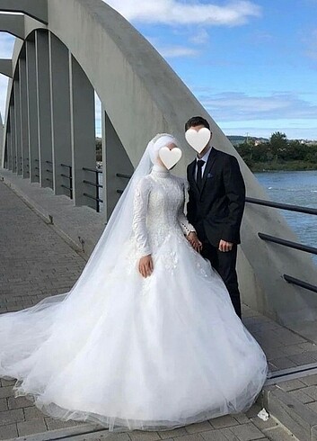 Tasarımcı Tesettür Gelinlik