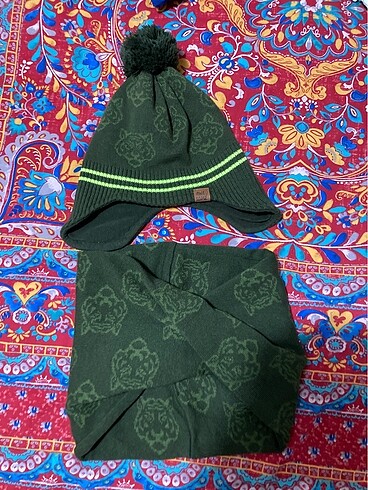 LC Waikiki LCW boyunluk bere set 7/10 yaş