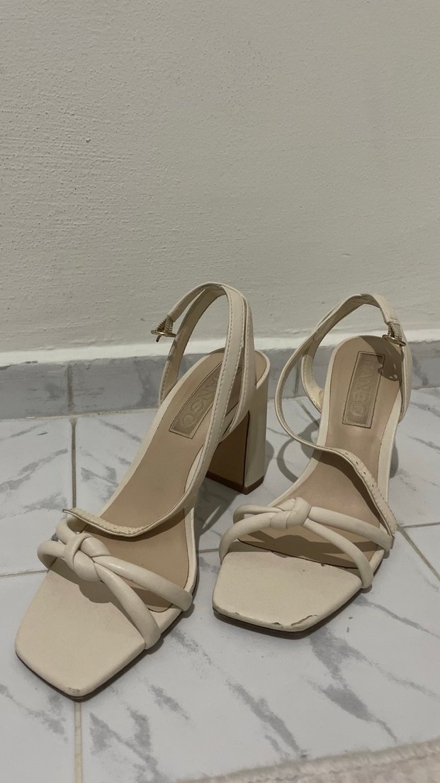 Krem Topuklu ayakkabı - Görsel 2