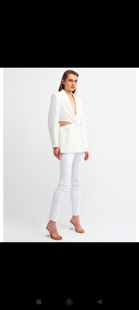 Dilvin Drapeli Beyaz Kadın Blazer - Görsel 3