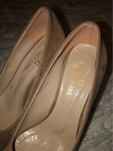 38 Beden Stiletto