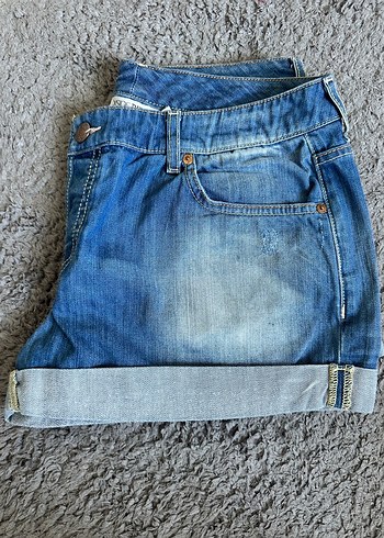 42 Beden mavi Renk Düğmeli Loose Fit Mavi Mini Kot Şort