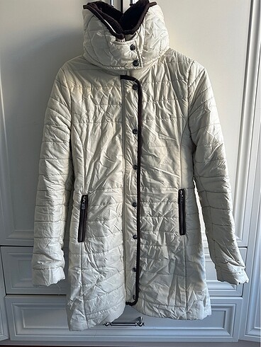 Burberry Şişme kaban