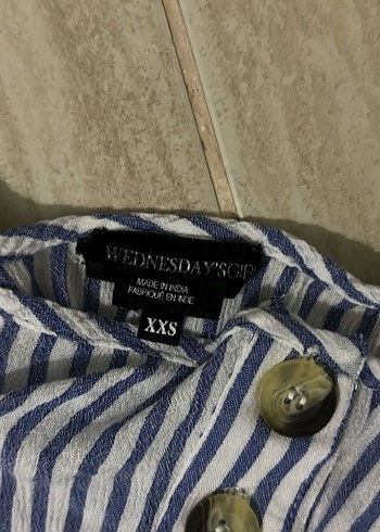 Düğmeli Çizgili Kadın Bustiyer ve Mini Etek Takımı - Görsel 4