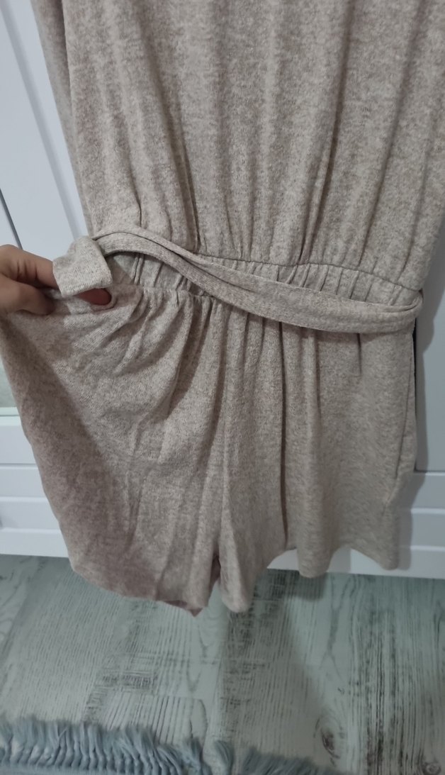 Bej Kemerli Uzun Kollu Kadın Tulum - Görsel 3