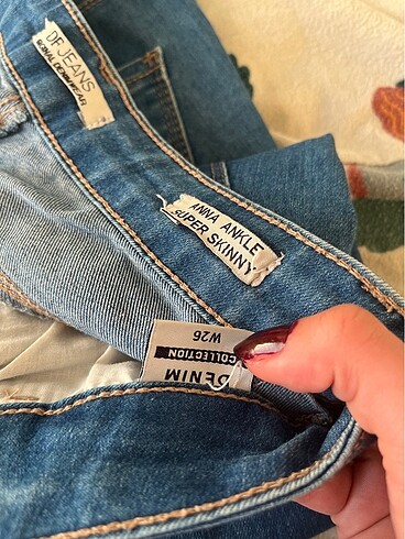 26 Beden Yüksek bel dar paça jean