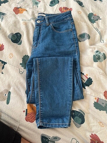 Yüksek bel dar paça jean