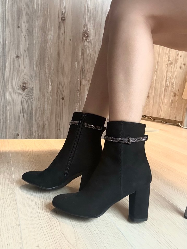 Siyah Tokal detaylı nubuk Topuklu Bot - Görsel 2