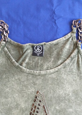 m Beden yeşil Renk Zincir Detaylı başlanmış kumaş bluz