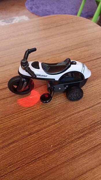 Oyuncak motor