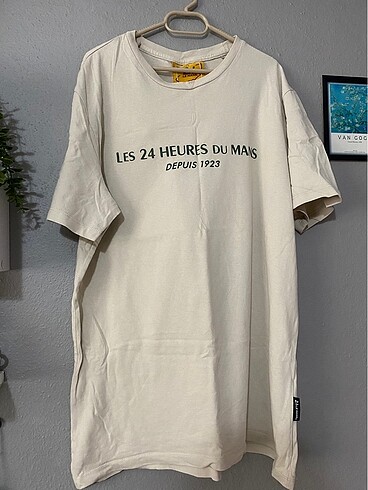 Bershka Tshirt