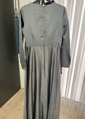 Gri Nakışlı Uzun Kollu Kadın Abiye Elbise - Görsel 4