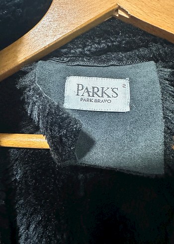 Kürklü Siyah Uzun Süet Kadın Kaban - Görsel 3