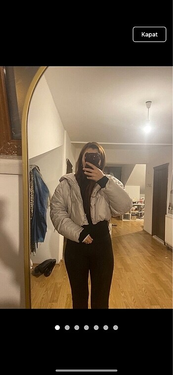 Crop şişme mont