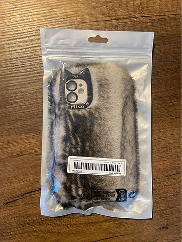 Tüylü iphone11 kılıf
