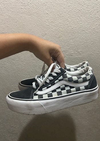 37 Beden Vans Siyah Beyaz Platform Spor Ayakkabı