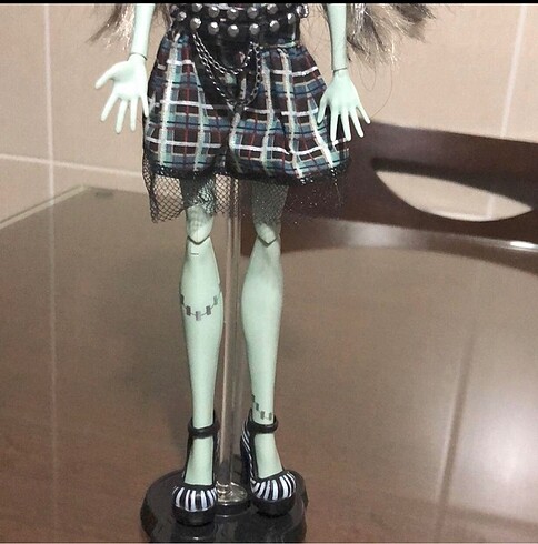  Beden Monster High