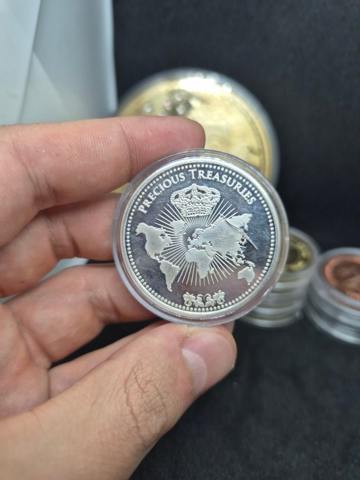 PAPA VE VATİKAN HATIRA PARA MADALYONLAR 3 ADET - Görsel 4