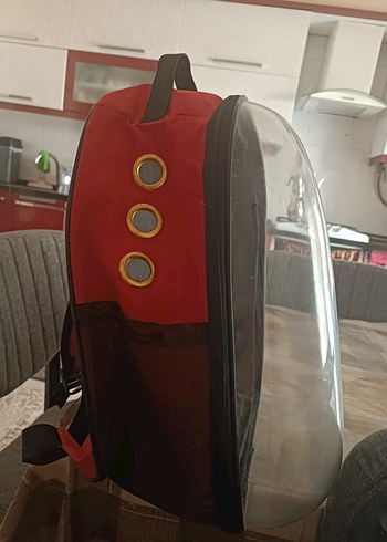 Şeffaf Önlü Kırmızı Taşıma Çantası