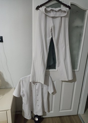 Düğmeli Kısa Kollu Keten Beyaz Kadın Gömlek - Görsel 2