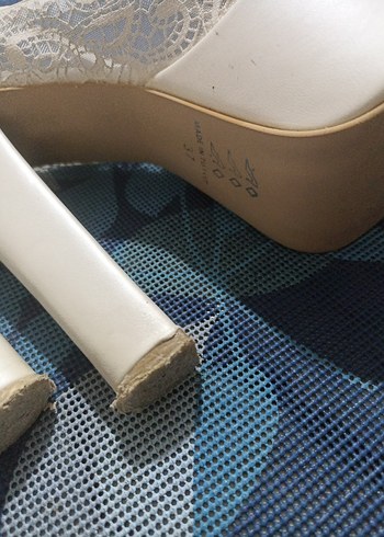 Dantel Detaylı Beyaz Platform Topuklu Kadıngelin Ayakkabı - Görsel 6