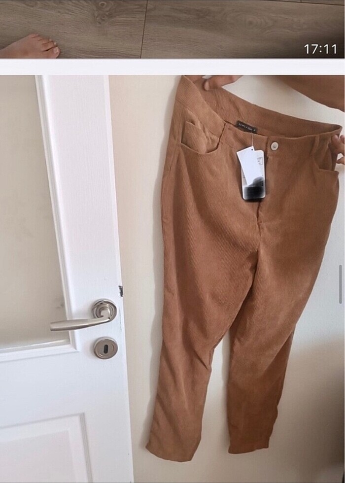 Etiketli bayan kadife pantolon - Görsel 3