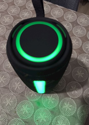 Siyah Bluetooth Hoparlör LED Işıklı - Görsel 3