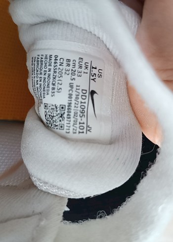 33 Beden Nike Kız Çocuk Beyaz Spor Ayakkabı