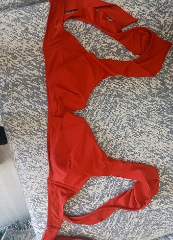 m Beden Oysho bikini üstü