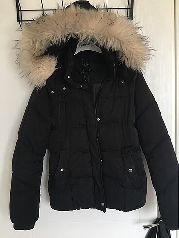 bershka mont