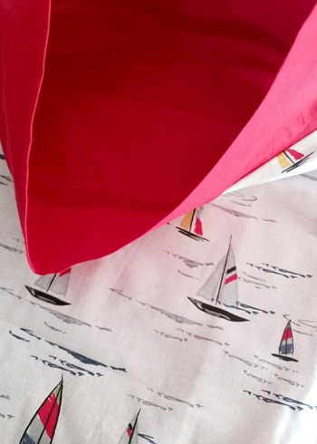 Kırmızı Detaylı Gri Desenli Kreş Kesesi - Görsel 6