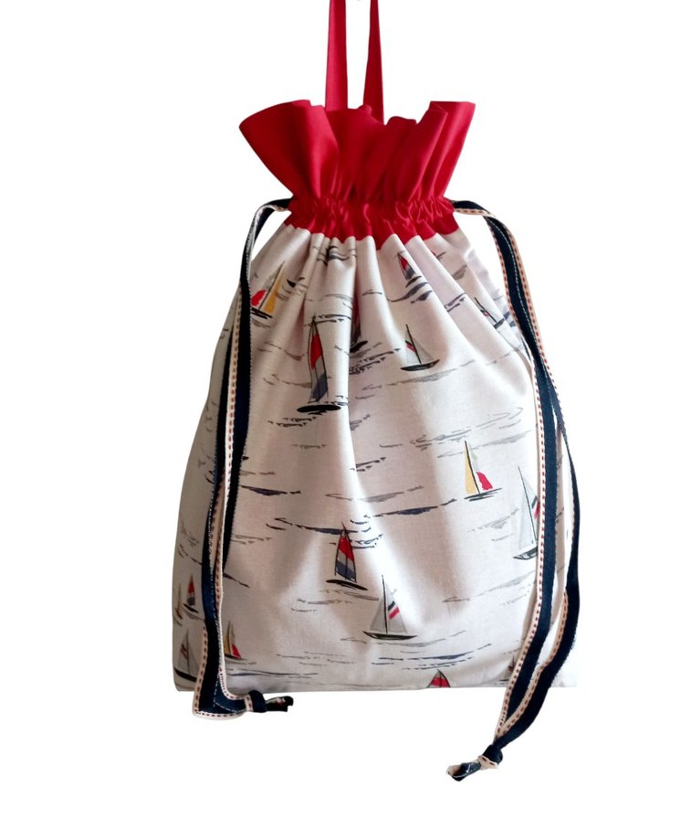 Kırmızı Detaylı Gri Desenli Kreş Kesesi - Görsel 4