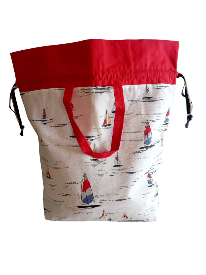 Kırmızı Detaylı Gri Desenli Kreş Kesesi - Görsel 3