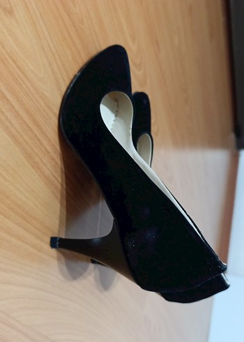 Siyah Süet Stiletto Kadın Topuklu Ayakkabı 8cm - Görsel 4