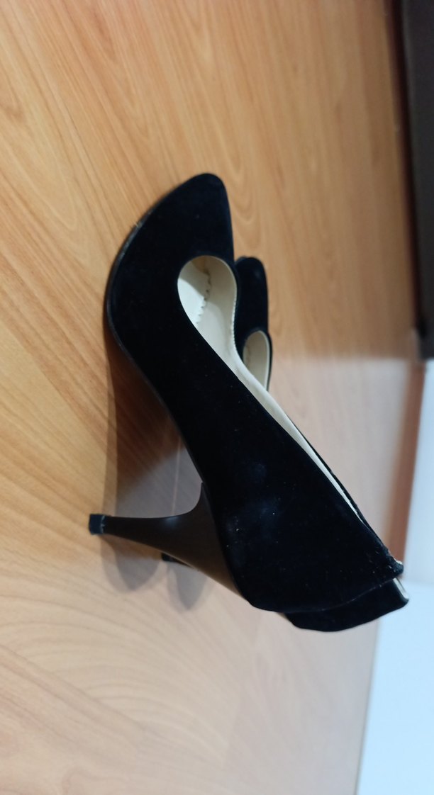 Siyah Süet Stiletto Kadın Topuklu Ayakkabı 8cm - Görsel 4